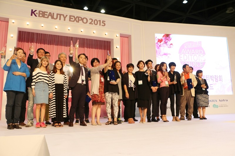 Acara penyerahan K-Beauty Editor's Choice Awards 2015
