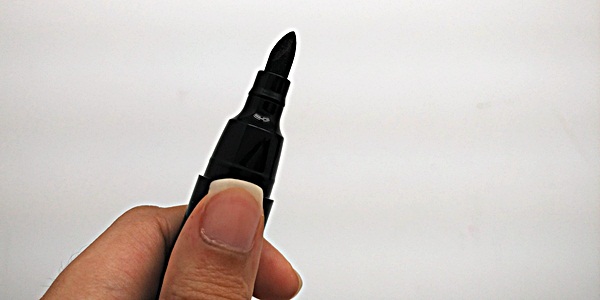 review-studio-makeup-eraser-pen-1