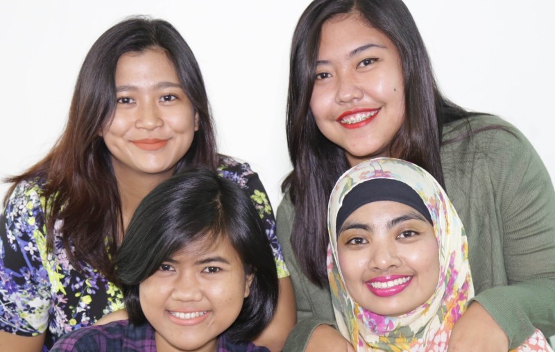 Empat Pilihan Warna  Lipstick untuk  Kulit  Sawo Matang 