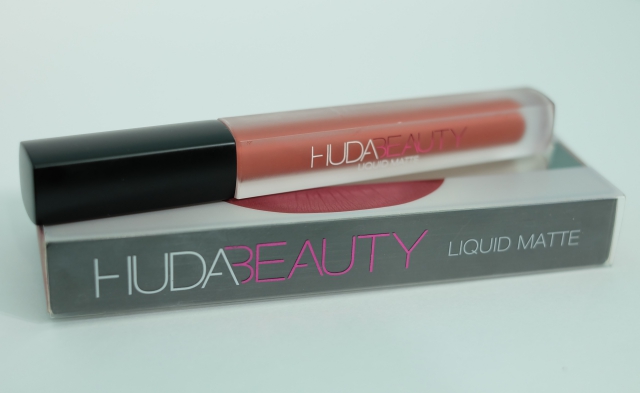 Huda Beauty Liquid Matte icon9