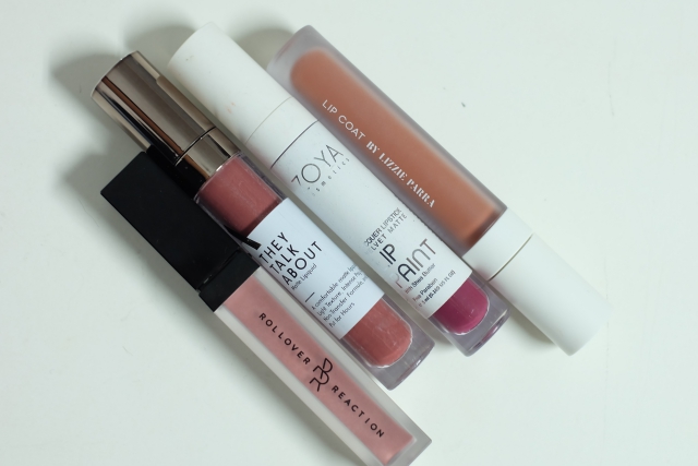 Tips Pakai Liquid Lipstick untuk Blush On3
