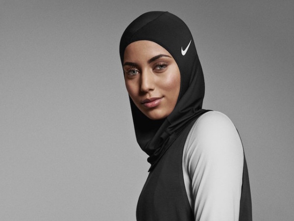 Nike Introduces the Nike Pro Hijab