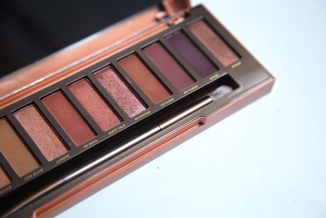 review-urban-decay-naked-heat-indonesia-3