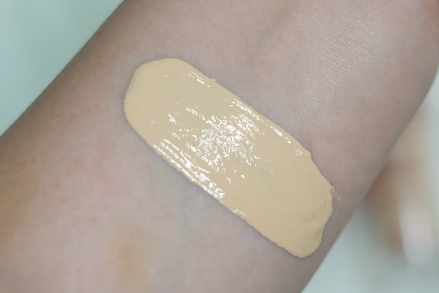 Review Mustika Ratu Beauty Queen High Coverage Foundation-4